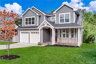 458 Crest Ave, Kirkwood, MO 63122 - Photo 1