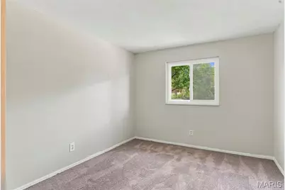 1009 Spinoza Place, Ballwin, MO 63011 - Photo 17