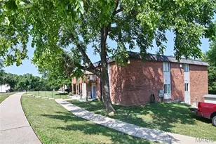 2745 Westphalia Ct, Oakville, MO 63129 - Photo 23
