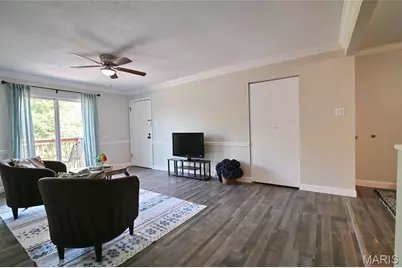 2745 Westphalia Court #F, Oakville, MO 63129 - Photo 5