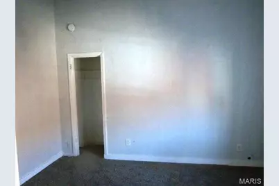 1221 Hebert Street, Saint Louis, MO 63107 - Photo 7