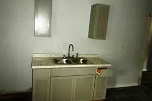 1221 Hebert St, Saint Louis, MO 63107 - Photo 5