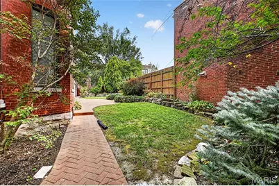 1939 Arsenal Street, Saint Louis, MO 63118 - Photo 47
