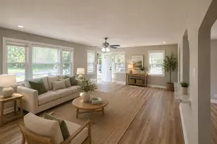 10103 Mayfair Dr, Saint Louis, MO 63136 - Photo 5
