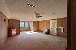 325 South Shelby St, Shelbina, MO 63468 - Photo 21