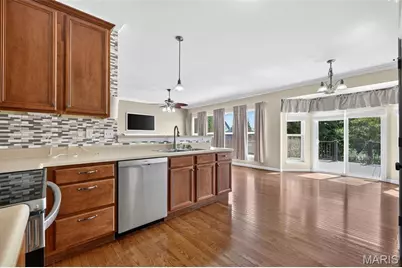 3200 Bentwater Place, Saint Charles, MO 63301 - Photo 9