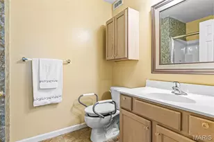 2562 Coppergate Square Dr, Saint Louis, MO 63129 - Photo 29