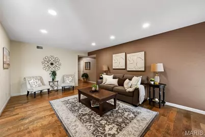 585 Coeur De Royale Drive #207, Creve Coeur, MO 63141 - Photo 33