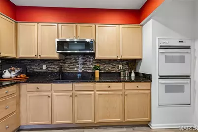 585 Coeur De Royale Drive #207, Creve Coeur, MO 63141 - Photo 45