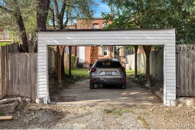 3104 Wyoming Street, Saint Louis, MO 63118 - Photo 5