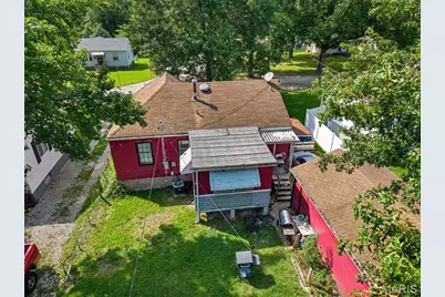 1944 Falcon Drive, Hanley Hills, MO 63133 - Photo 5