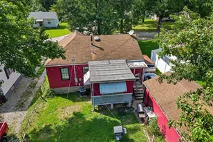 1944 Falcon Dr, Hanley Hills, MO 63133 - Photo 5