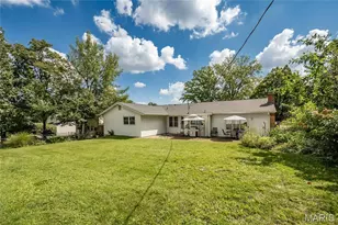 9363 Hazelridge Dr, Sunset Hills, MO 63126 - Photo 39