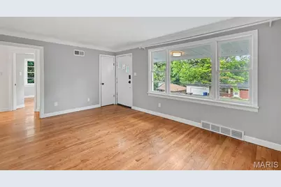 21 S Dellwood Avenue, Saint Louis, MO 63135 - Photo 3