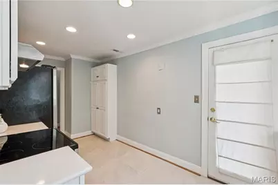 7532 Byron Place #2, Clayton, MO 63105 - Photo 13