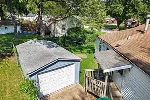 1901 Owen Dr, Saint Louis, MO 63133 - Photo 7