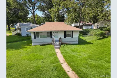 1901 Owen Drive, Saint Louis, MO 63133 - Photo 1