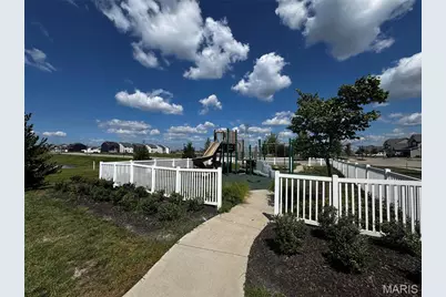 401 Copperfield Court, Saint Charles, MO 63301 - Photo 33