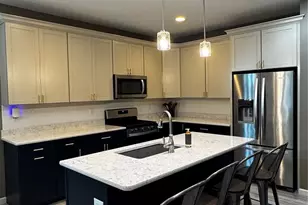 401 Copperfield Ct, Saint Charles, MO 63301 - Photo 5