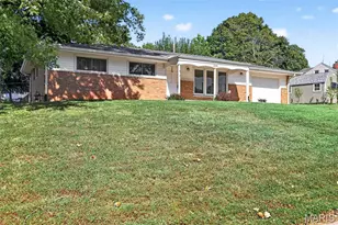 1316 Clearview Dr, Saint Charles, MO 63303 - Photo 3
