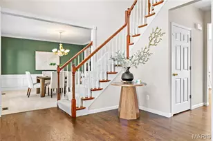 1015 Nooning Tree Dr, Chesterfield, MO 63017 - Photo 9