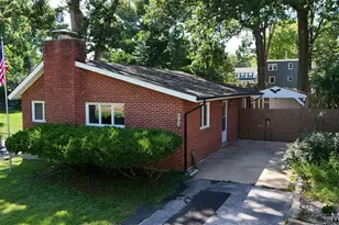 2431 Bremerton Rd, Rock Hill, MO 63144 - Photo 1