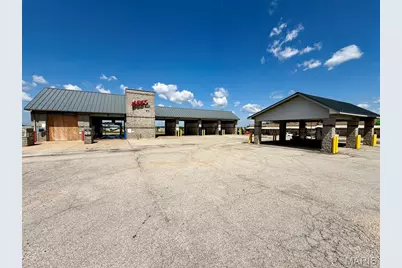 311 E Springfield Road, Sullivan, MO 63080 - Photo 1