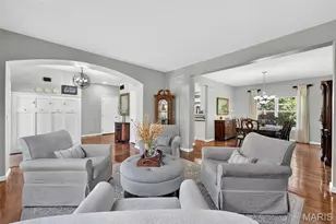 522 Ironwood Dr, O'Fallon, MO 63368 - Photo 7
