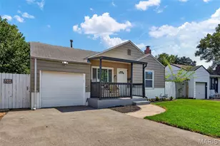 8640 S Grand Ave, Saint Louis, MO 63125 - Photo 3