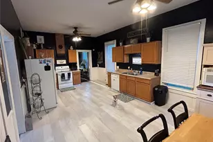 320 N A St, Farmington, MO 63640 - Photo 3
