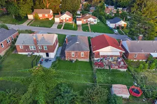 4709 Fletcher St, Saint Louis, MO 63121 - Photo 3