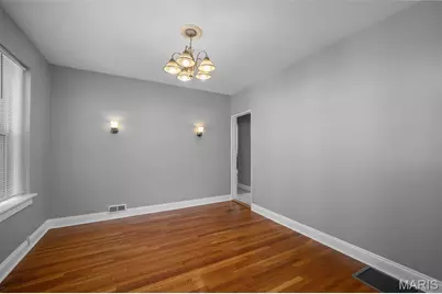 4533 Flad Avenue, Saint Louis, MO 63110 - Photo 7