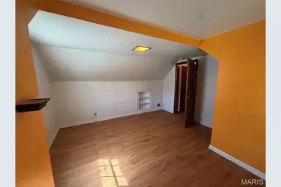 9930 Iveland Drive, Overland, MO 63114 - Photo 13