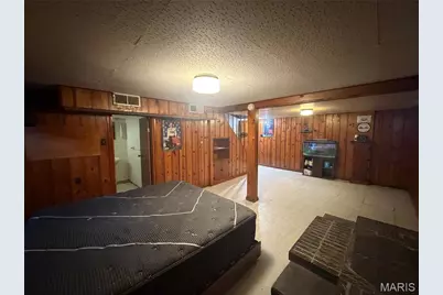 9930 Iveland Drive, Overland, MO 63114 - Photo 21