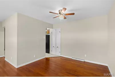 8623 Villa Crest Drive, Crestwood, MO 63126 - Photo 15