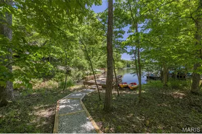 955 Woodlake Drive, Innsbrook, MO 63390 - Photo 23