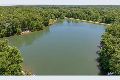 955 Woodlake Drive, Innsbrook, MO 63390 - Photo 31