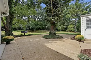 2073 Willow Leaf Dr, Frontenac, MO 63131 - Photo 31