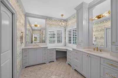 4 Colonial Hills Parkway, Saint Louis, MO 63141 - Photo 25