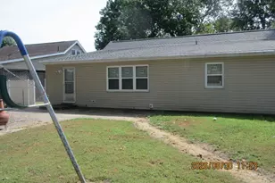 2415 N Carolina St, Louisiana, MO 63353 - Photo 7