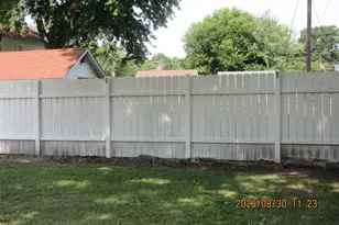 2415 N Carolina St, Louisiana, MO 63353 - Photo 3