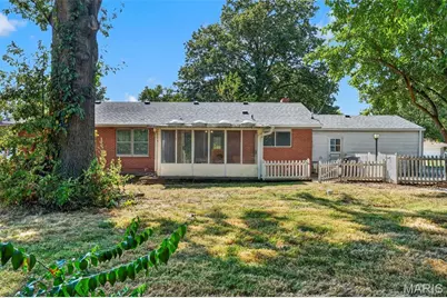 17 Dorclin Lane, Saint Louis, MO 63128 - Photo 29