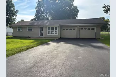 1266 Valiant Drive, Fenton, MO 63026 - Photo 1