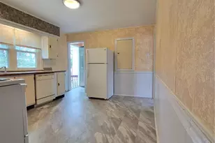 3726 Raymond Ave, Bridgeton, MO 63044 - Photo 11