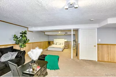 5661 Chalet Hill Drive, Saint Louis, MO 63129 - Photo 27