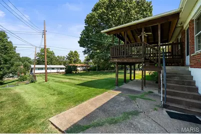 10609 Knollshire Drive, Affton, MO 63123 - Photo 37