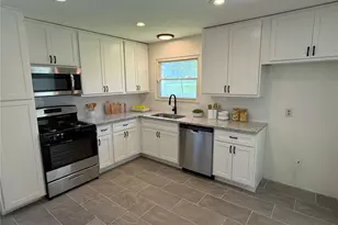 12360 Danube Dr, Unincorporated, MO 63033 - Photo 3