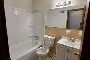 10533 Hobday Ave, Saint Ann, MO 63074 - Photo 7
