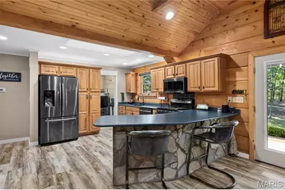 10302 Dellwood Court, Foristell, MO 63348 - Photo 11