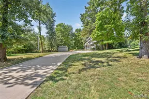 2923 Adie Rd, Unincorporated, MO 63074 - Photo 21